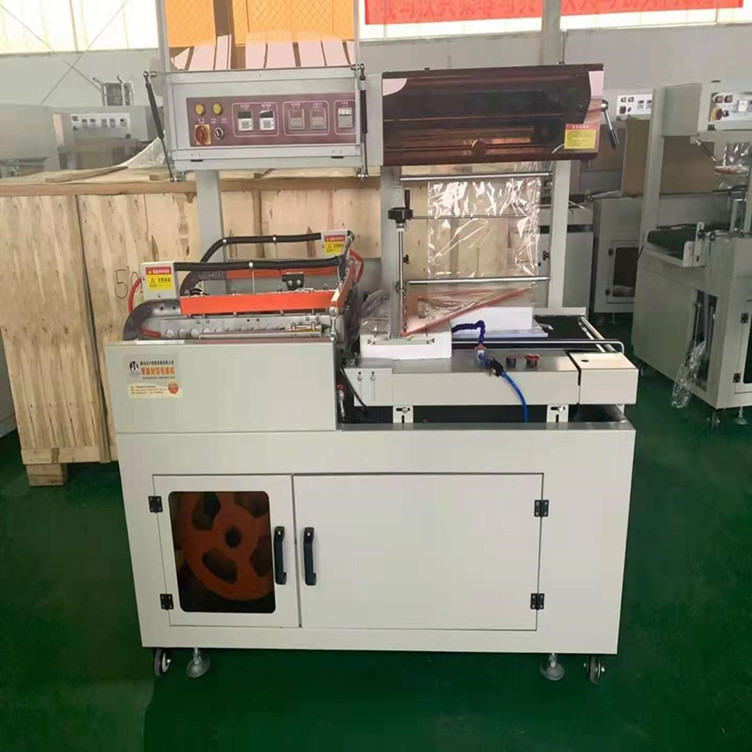 熱收縮包裝機(jī) 熱收縮包裝機(jī)